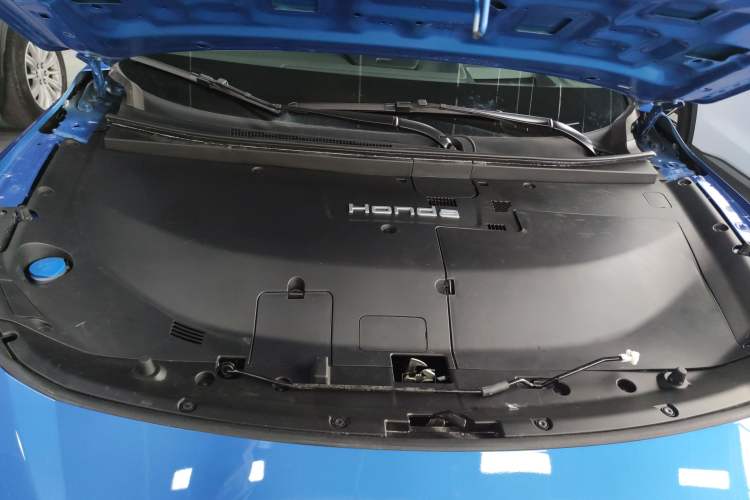 Used Honda S7 2025 Navigator Edition Engine Bay
