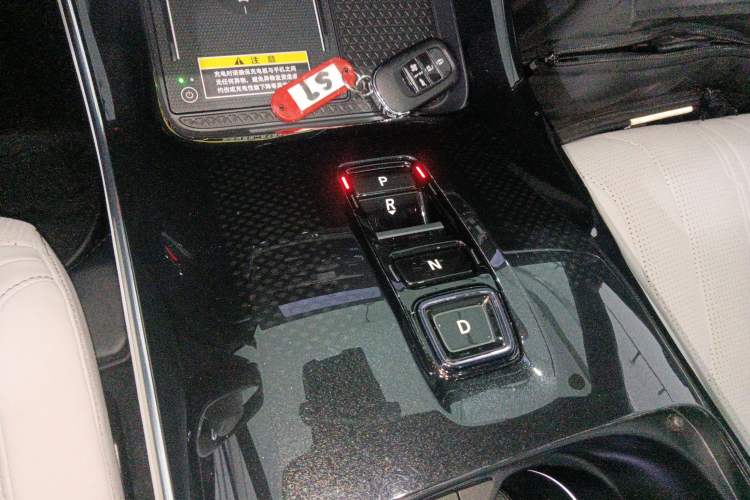 Used Honda S7 2025 Navigator Edition Gear Lever