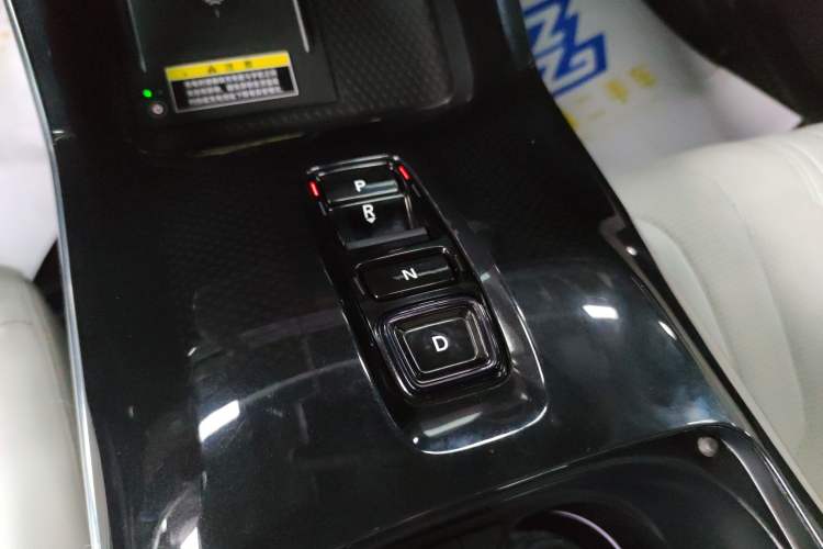 Used Honda S7 2025 Navigator Edition Gear Lever