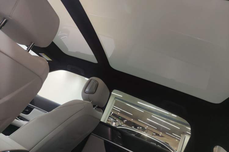 Used Honda S7 2025 Navigator Edition Headliner