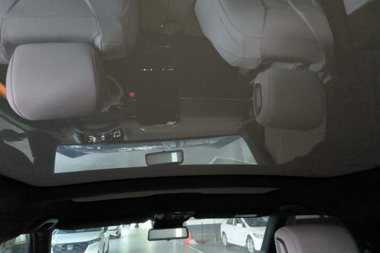 Used Honda S7 2025 Navigator Edition Headliner