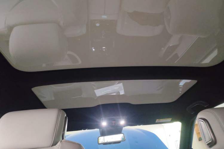 Used Honda S7 2025 Navigator Edition Headliner