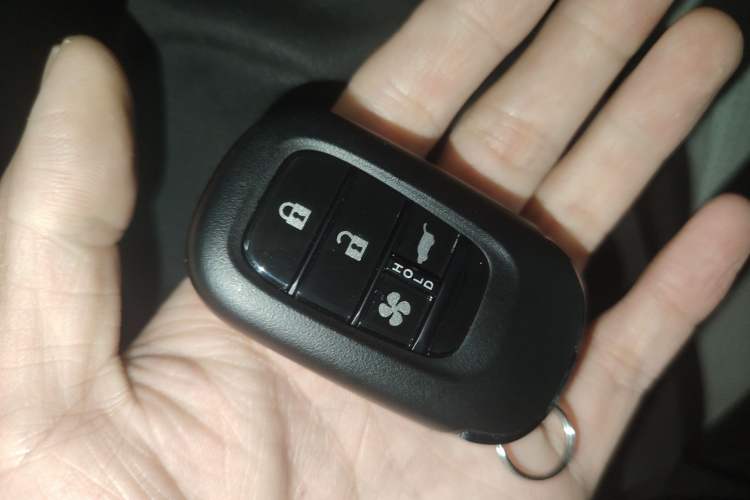 Used Honda S7 2025 Navigator Edition Interior 1