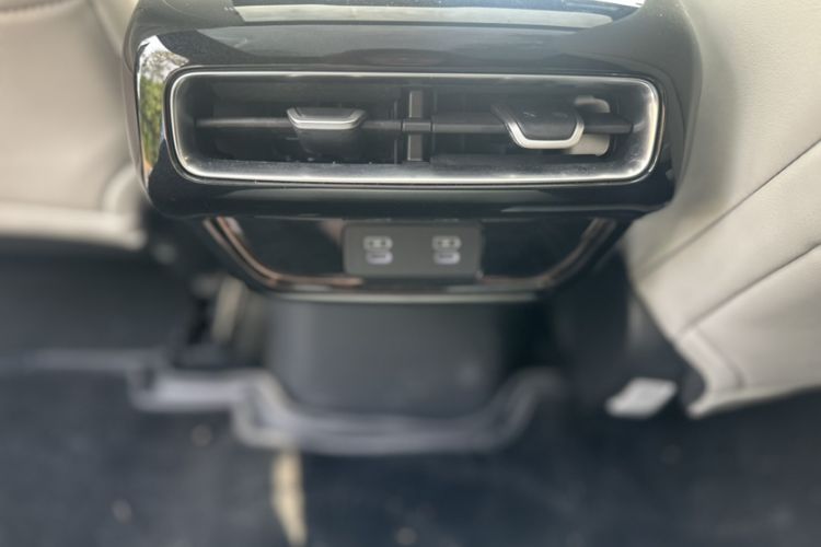 Used Honda S7 2025 Navigator Edition Interior 7