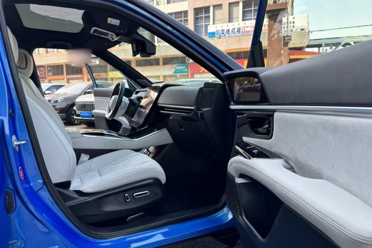 Used Honda S7 2025 Navigator Edition Interior 7