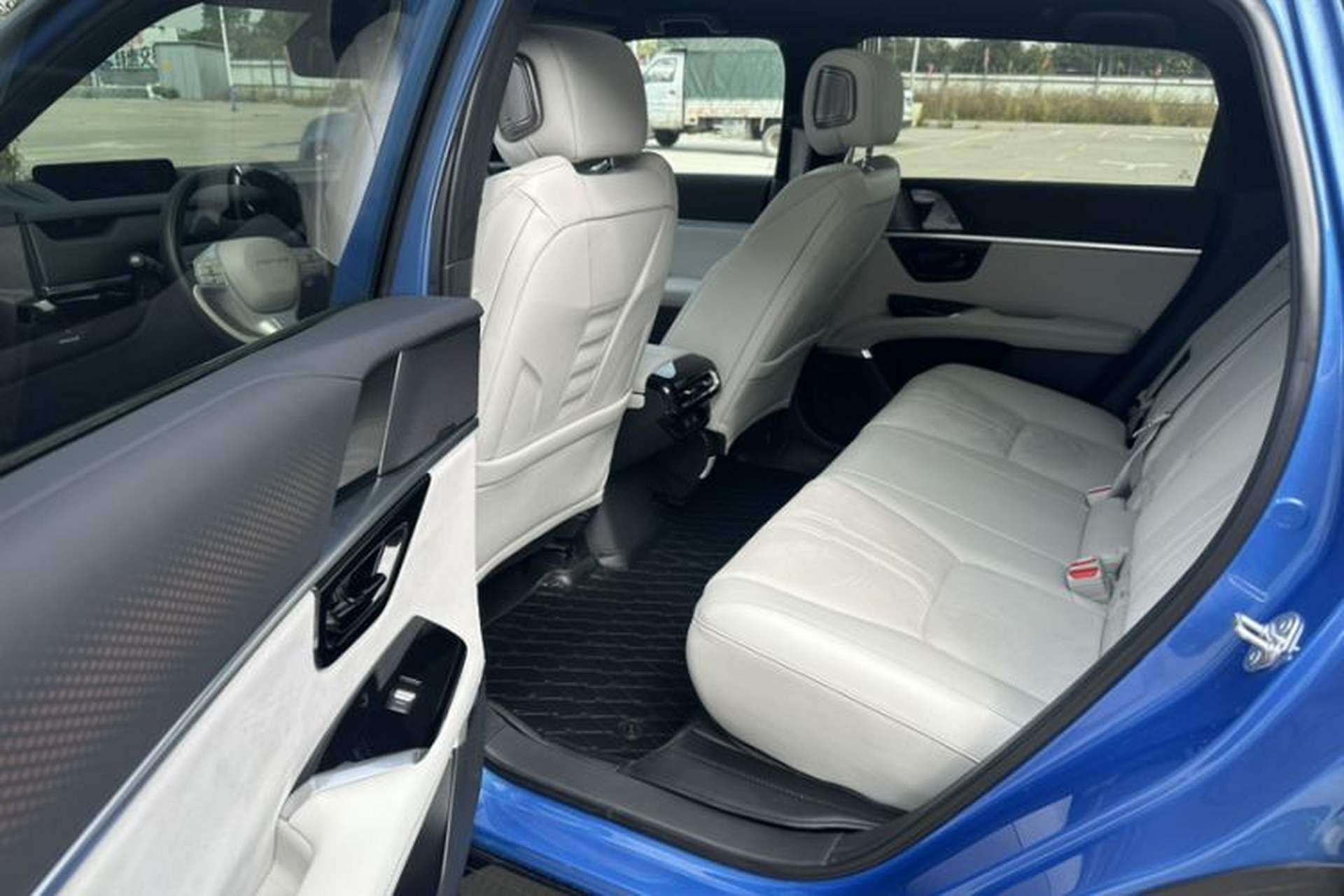 Used Honda S7 2025 Navigator Edition Interior 8