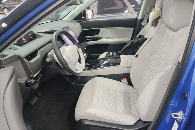 Used Honda S7 2025 Trailblazer Edition Left Front Seat