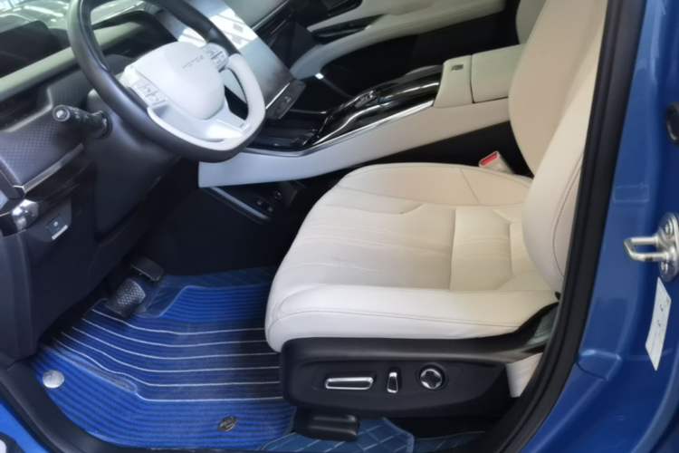 Used Honda S7 2025 Navigator Edition Left Front Seat