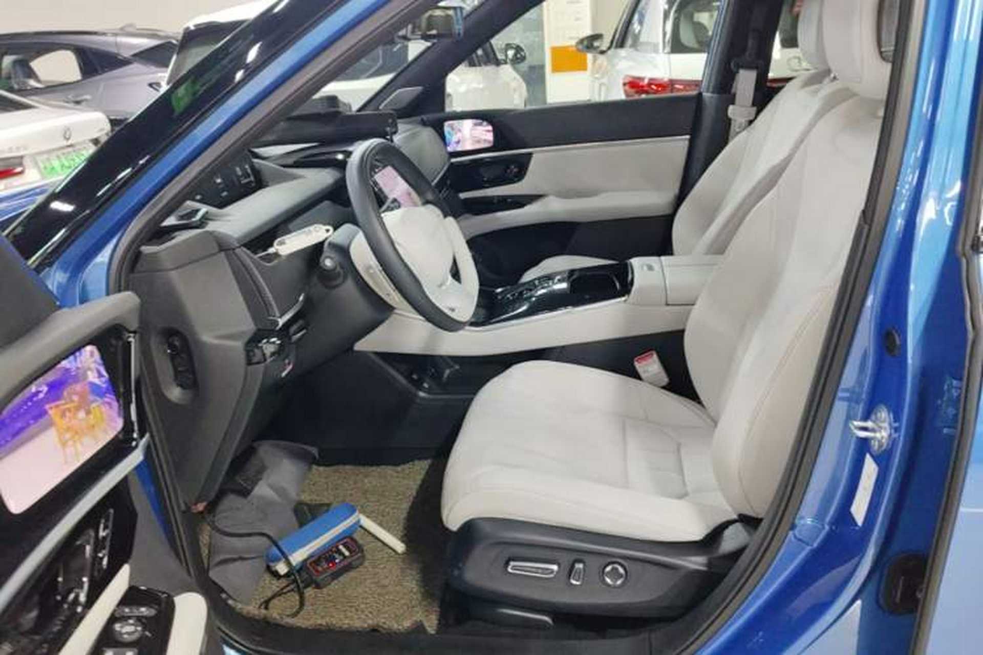 Used Honda S7 2025 Navigator Edition Left Front Seat