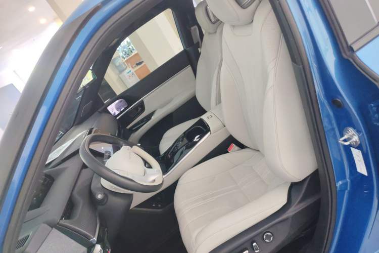 Used Honda S7 2025 Navigator Edition Left Front Seat