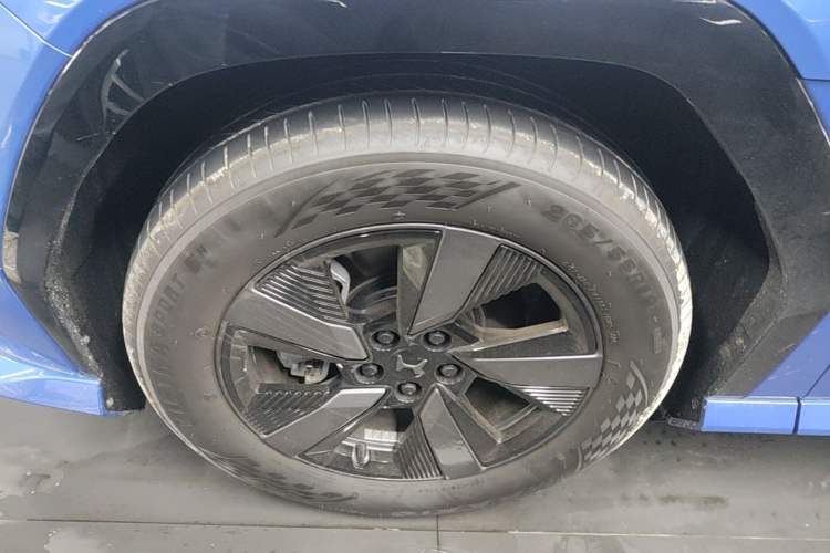 Used Honda S7 2025 Trailblazer Edition Left Front Wheel Hub