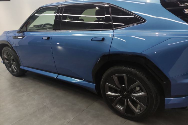 Used Honda S7 2025 Navigator Edition Left Side