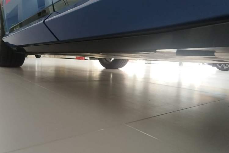 Used Honda S7 2025 Navigator Edition Left Side Sill
