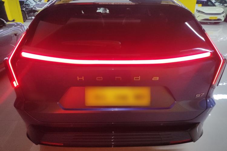 Used Honda S7 2025 Navigator Edition Rear