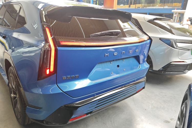 Used Honda S7 2025 Navigator Edition Rear