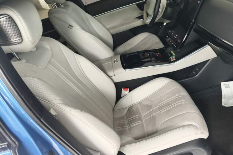 Used Honda S7 2025 Navigator Edition Right Front Seat