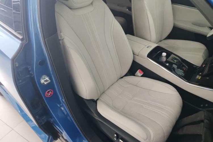 Used Honda S7 2025 Navigator Edition Right Front Seat