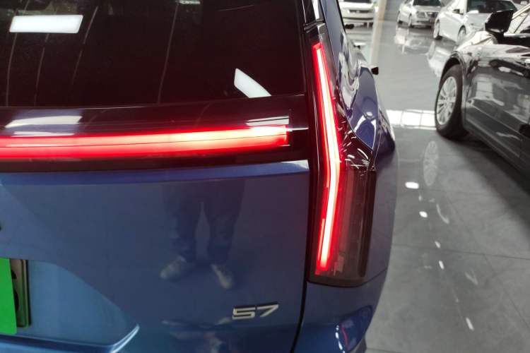 Used Honda S7 2025 Navigator Edition Right Rear Taillight