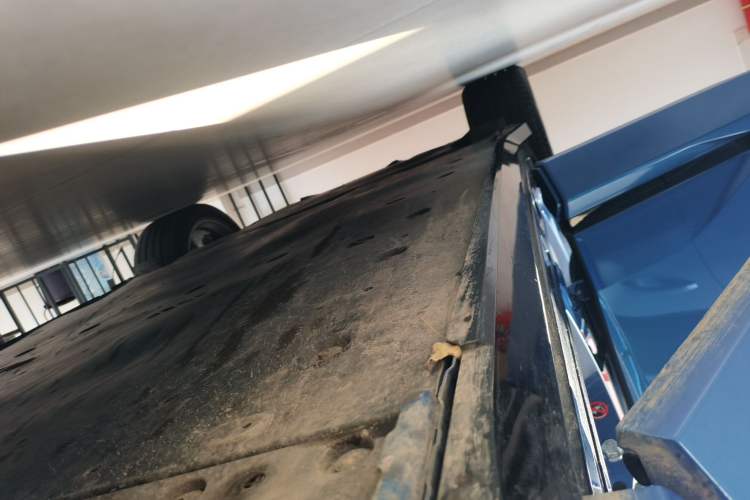 Used Honda S7 2025 Navigator Edition Right Side Sill