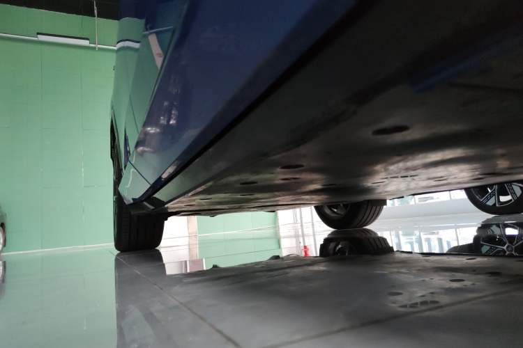Used Honda S7 2025 Navigator Edition Right Side Sill