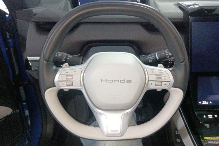 Used Honda S7 2025 Navigator Edition Steering Wheel