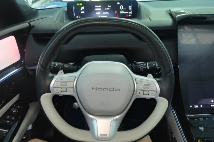 Used Honda S7 2025 Navigator Edition Steering Wheel