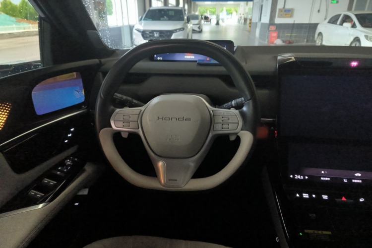 Used Honda S7 2025 Navigator Edition Steering Wheel