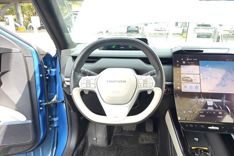 Used Honda S7 2025 Navigator Edition Steering Wheel