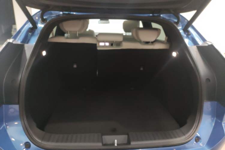 Used Honda S7 2025 Navigator Edition Trunk