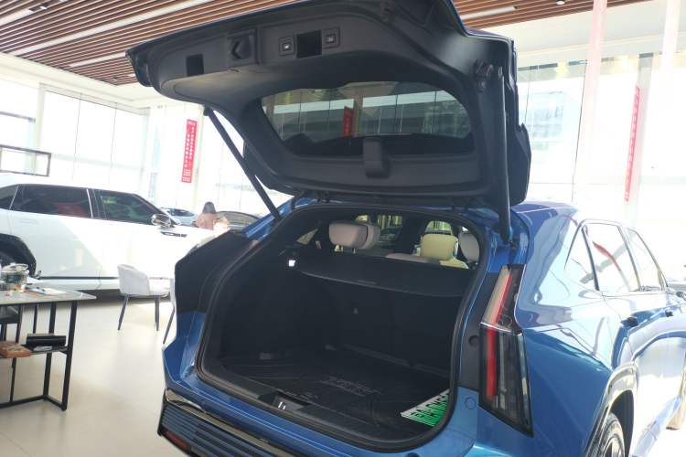 Used Honda S7 2025 Navigator Edition Trunk