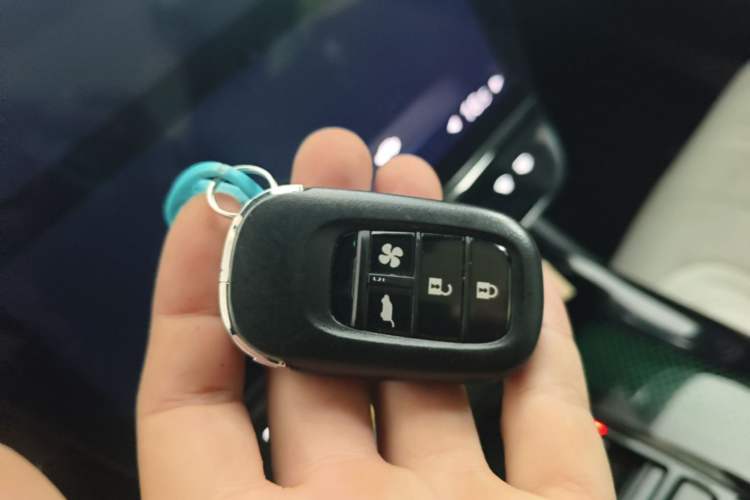 Used Honda S7 2025 Navigator Edition Vehicle Key