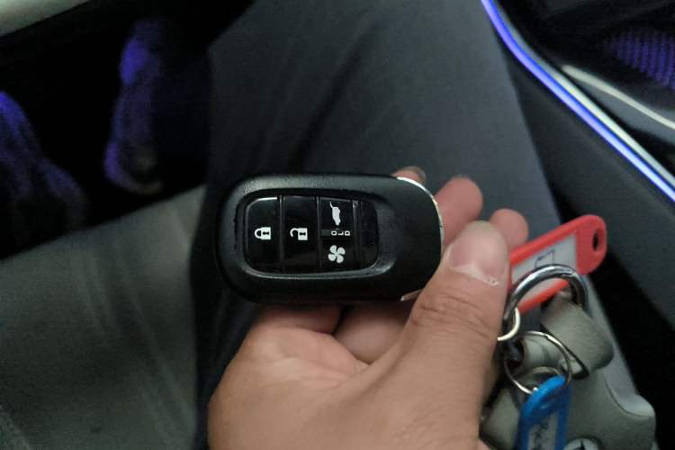 Used Honda S7 2025 Navigator Edition Vehicle Key