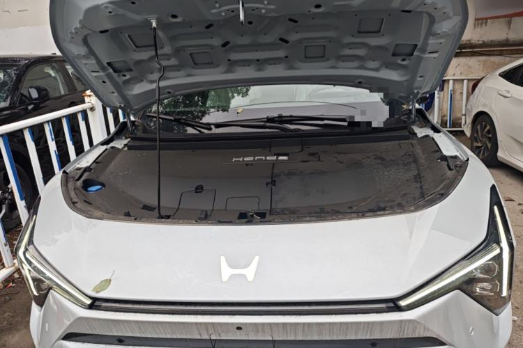 Used Honda S7 2025 Navigator Edition Engine Bay