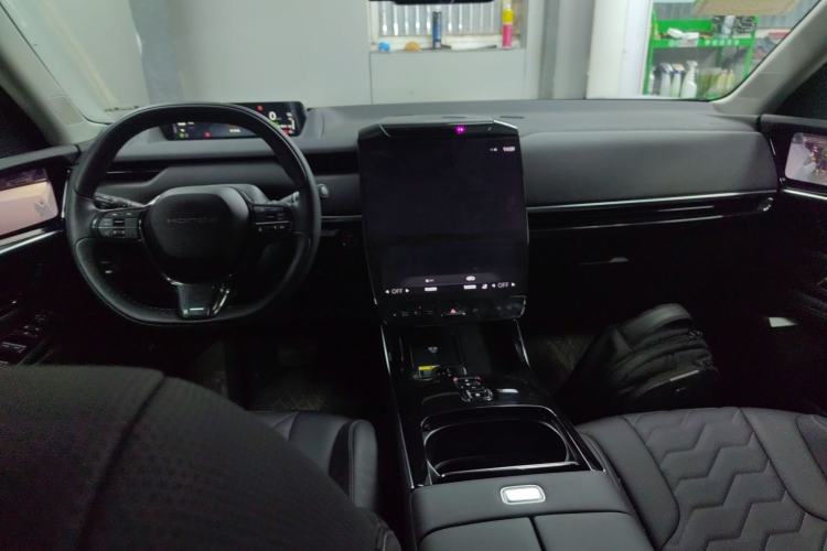 Used Honda S7 2025 Trailblazer Edition Center Console