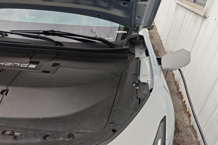 Used Honda S7 2025 Navigator Edition Engine Bay Left