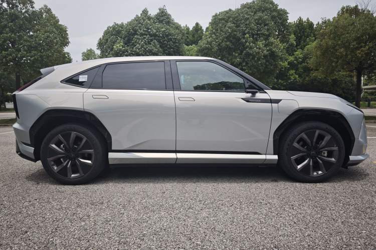 Used Honda S7 2025 Navigator Edition Exterior 3