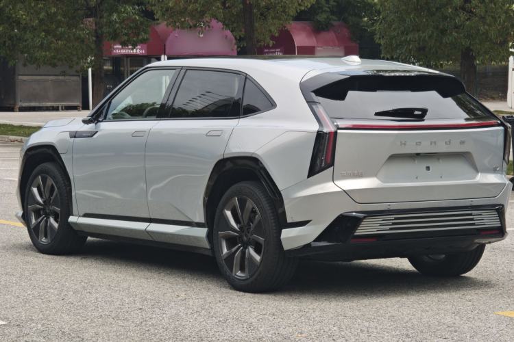 Used Honda S7 2025 Navigator Edition Exterior 6