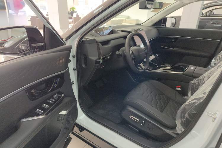 Used Honda S7 2025 Trailblazer Edition Interior 3