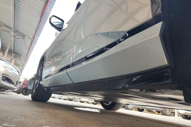 Used Honda S7 2025 Trailblazer Edition Left Side Sill