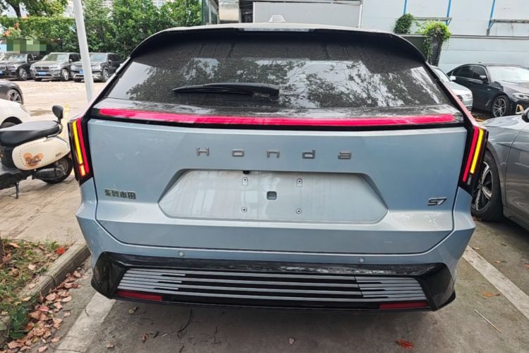 Used Honda S7 2025 Navigator Edition Rear