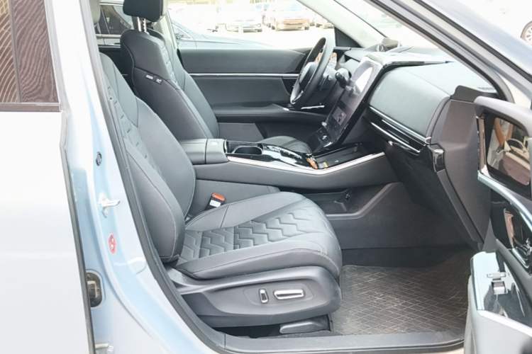 Used Honda S7 2025 Trailblazer Edition Right Front Seat