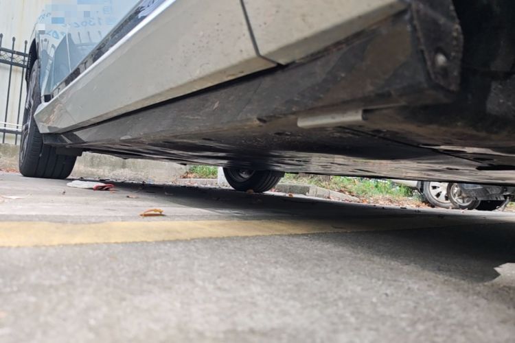 Used Honda S7 2025 Navigator Edition Right Side Sill