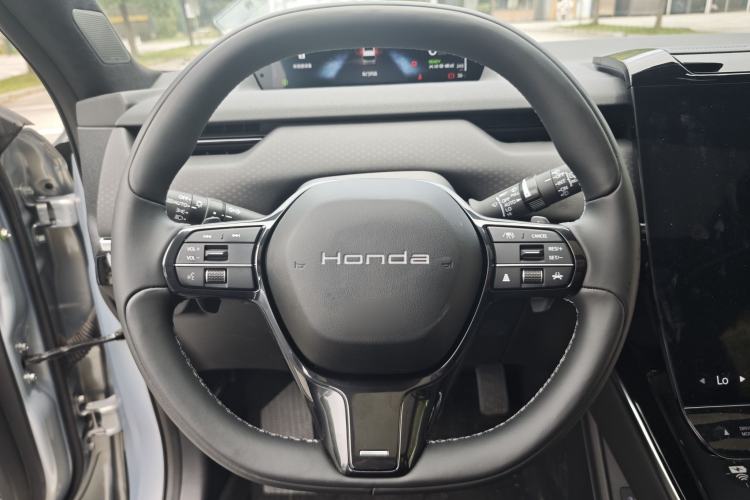 Used Honda S7 2025 Navigator Edition Steering Wheel