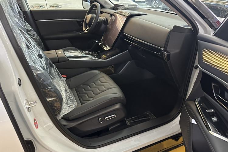 Used Honda S7 2025 Trailblazer Edition Interior 12