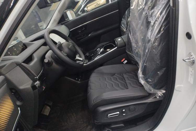 Used Honda S7 2025 Trailblazer Edition Left Front Seat