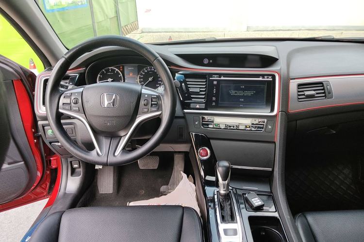 Used Honda Spirior 2015 2.4L Prestige Edition Center Console