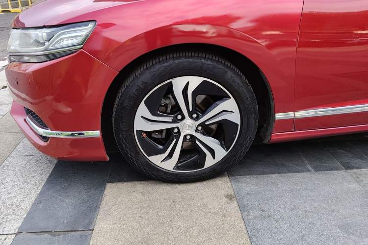 Used Honda Spirior 2015 2.4L Prestige Edition Left Front Wheel Hub