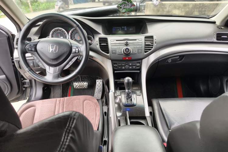 Used Honda Spirior 2009 2.4L TYPE-S Center Console