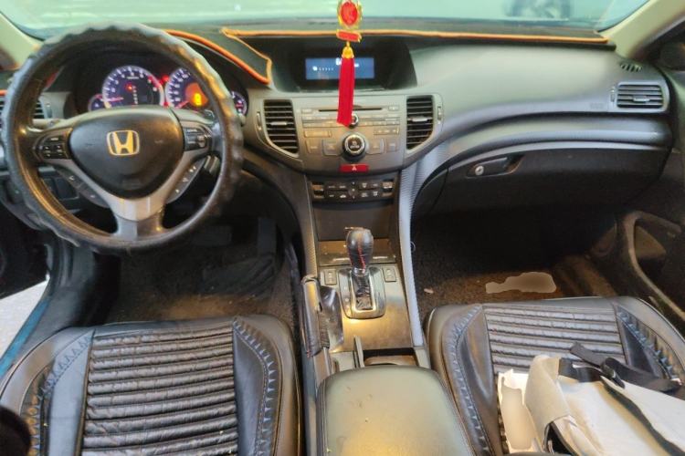Used Honda Spirior 2009 2.4L Prestige Edition Center Console