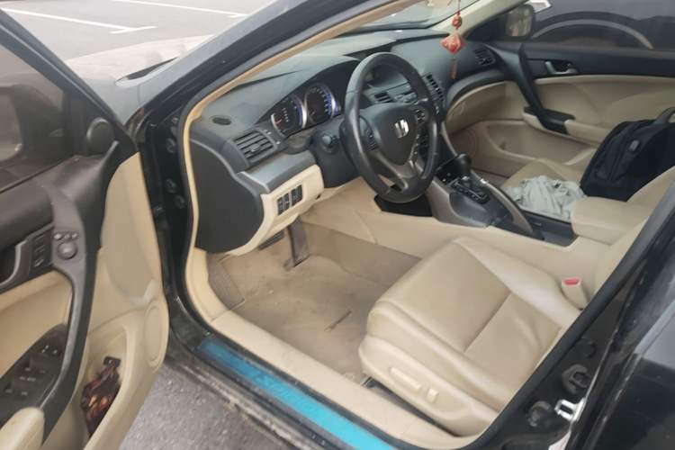 Used Honda Spirior 2009 2.4L Luxury Edition Driver Seat